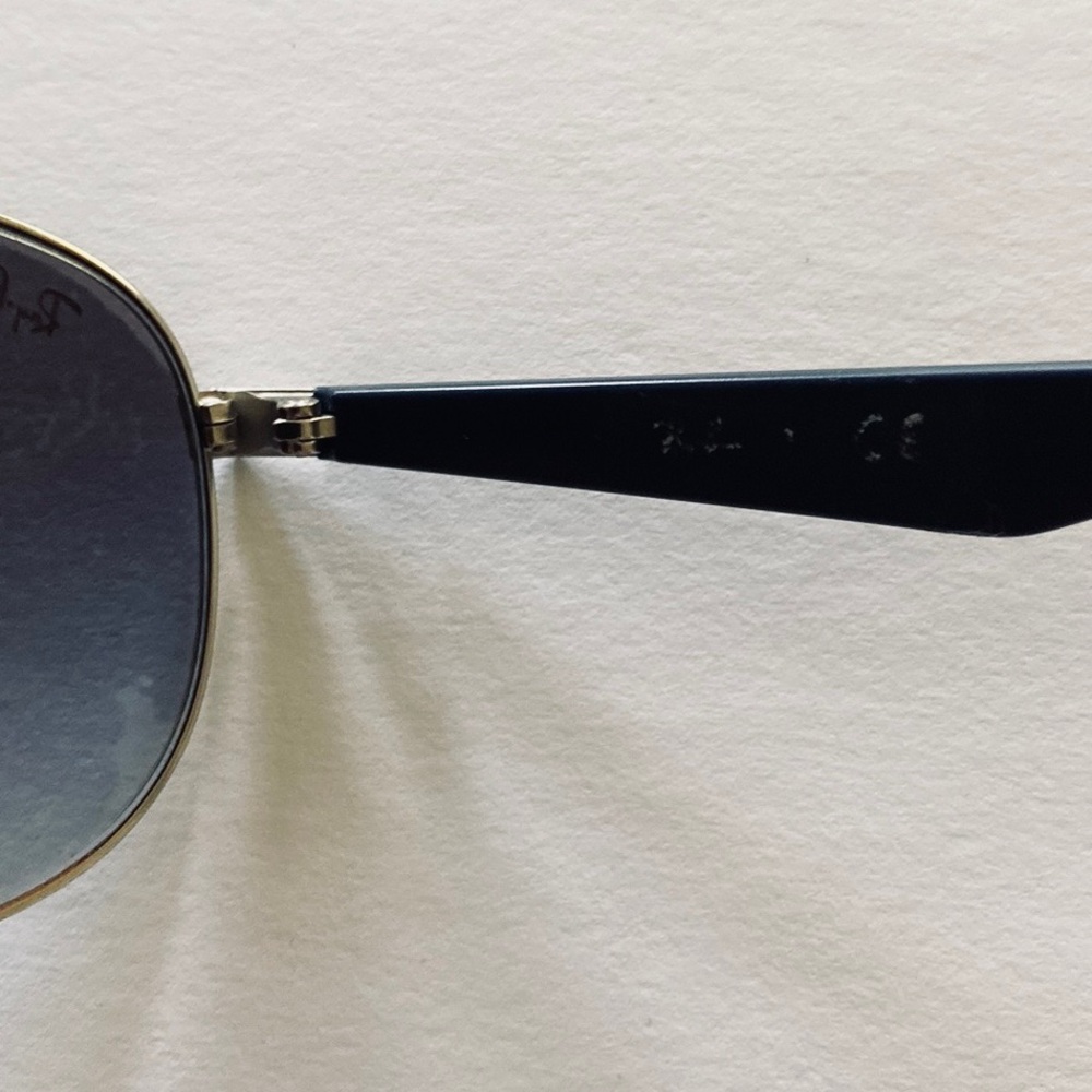 Ray-Ban Aviator Sunglasses - Picture 8 of 8